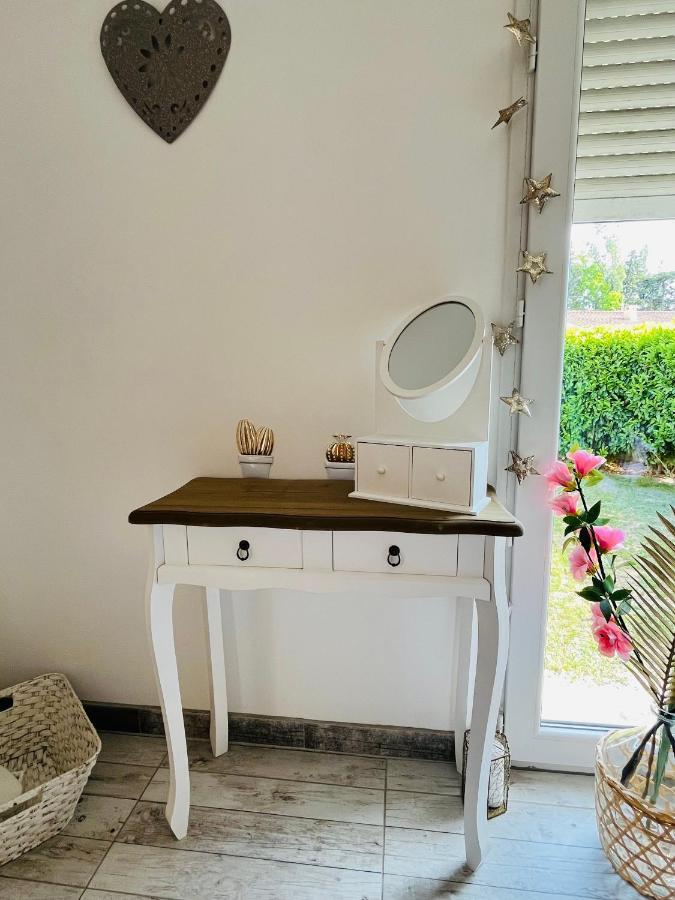 Un Coin Tropical En Provence ! Hotel LʼIsle-sur-la-Sorgue Eksteriør billede